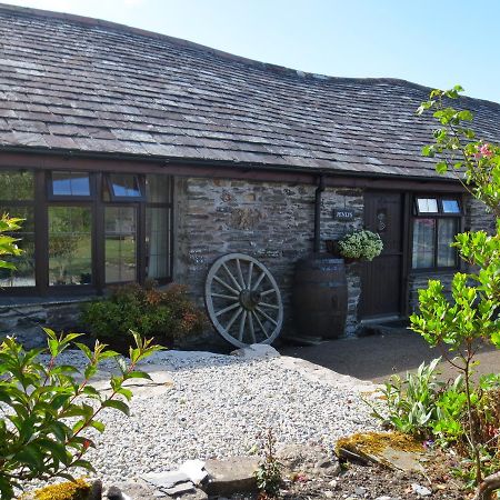 Penlys Cottage Боскасъл Екстериор снимка
